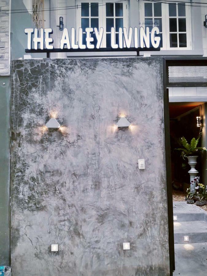 Apartment Alley Living Rama8