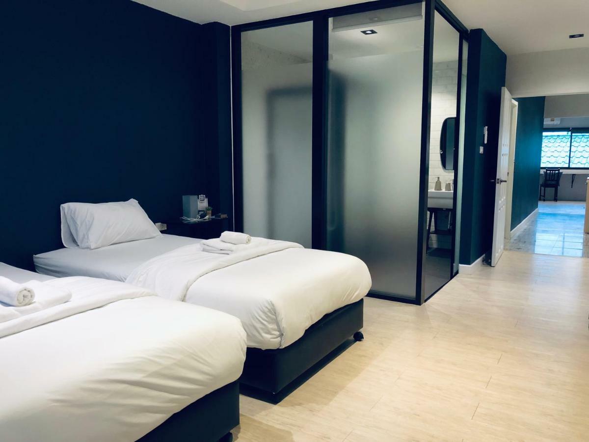 Alley Living Rama8 *