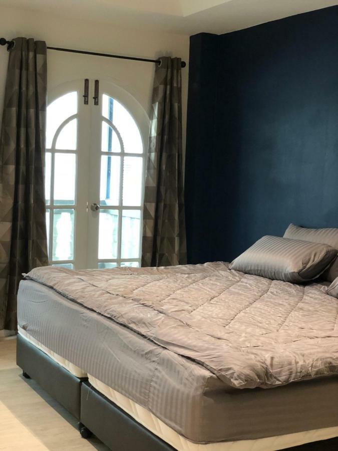 Alley Living Rama8 Апартаменты *