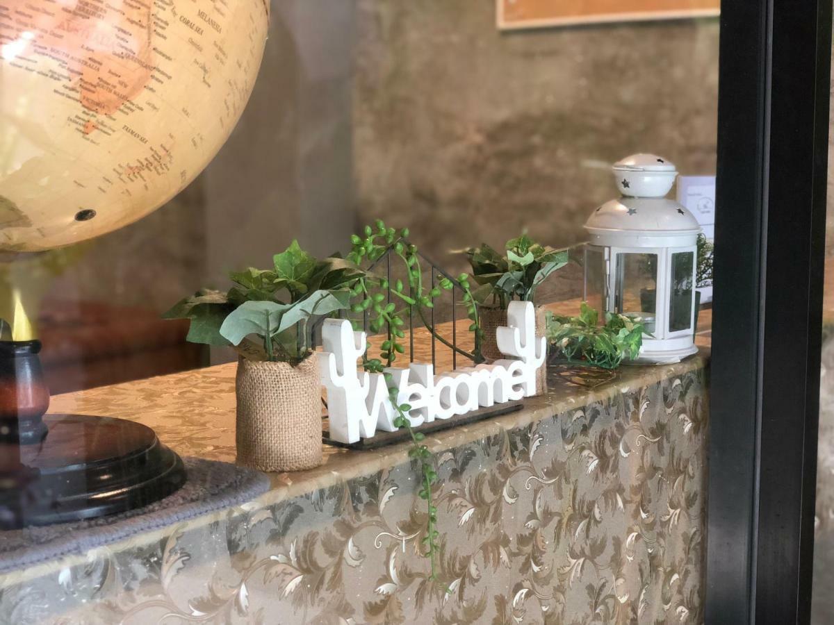 Alley Living Rama8 Апартаменты Бангкок